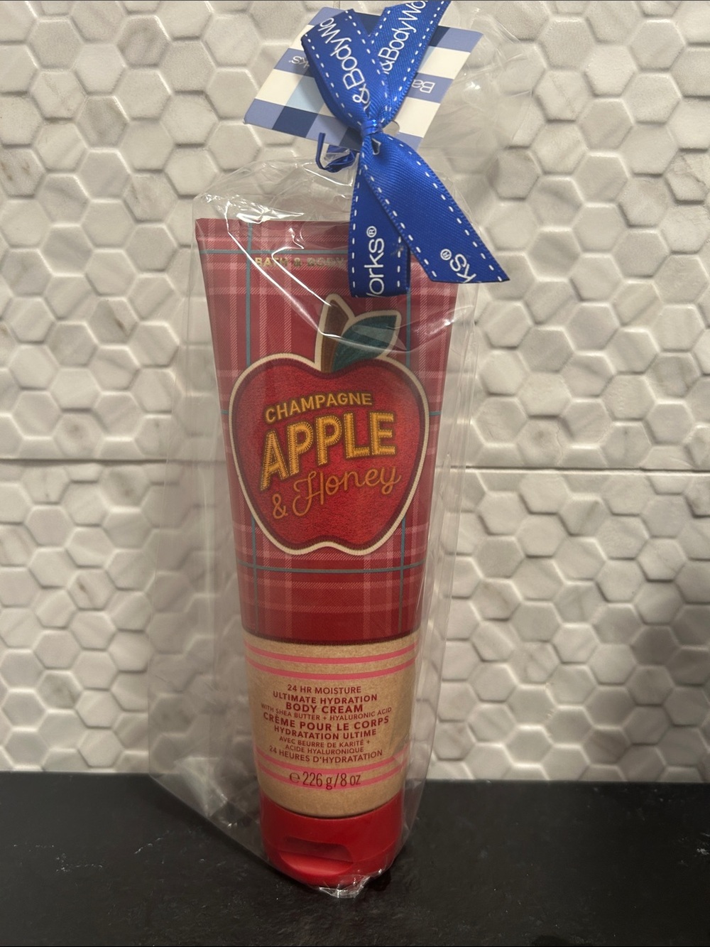 NEW 🆕 Bath & Body Works Champagne Apple & Honey Body Cream in gift bag